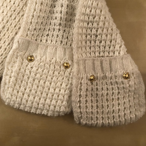 Michael Kors Knitted Cream Pocket Scarf - Picture 2 of 2